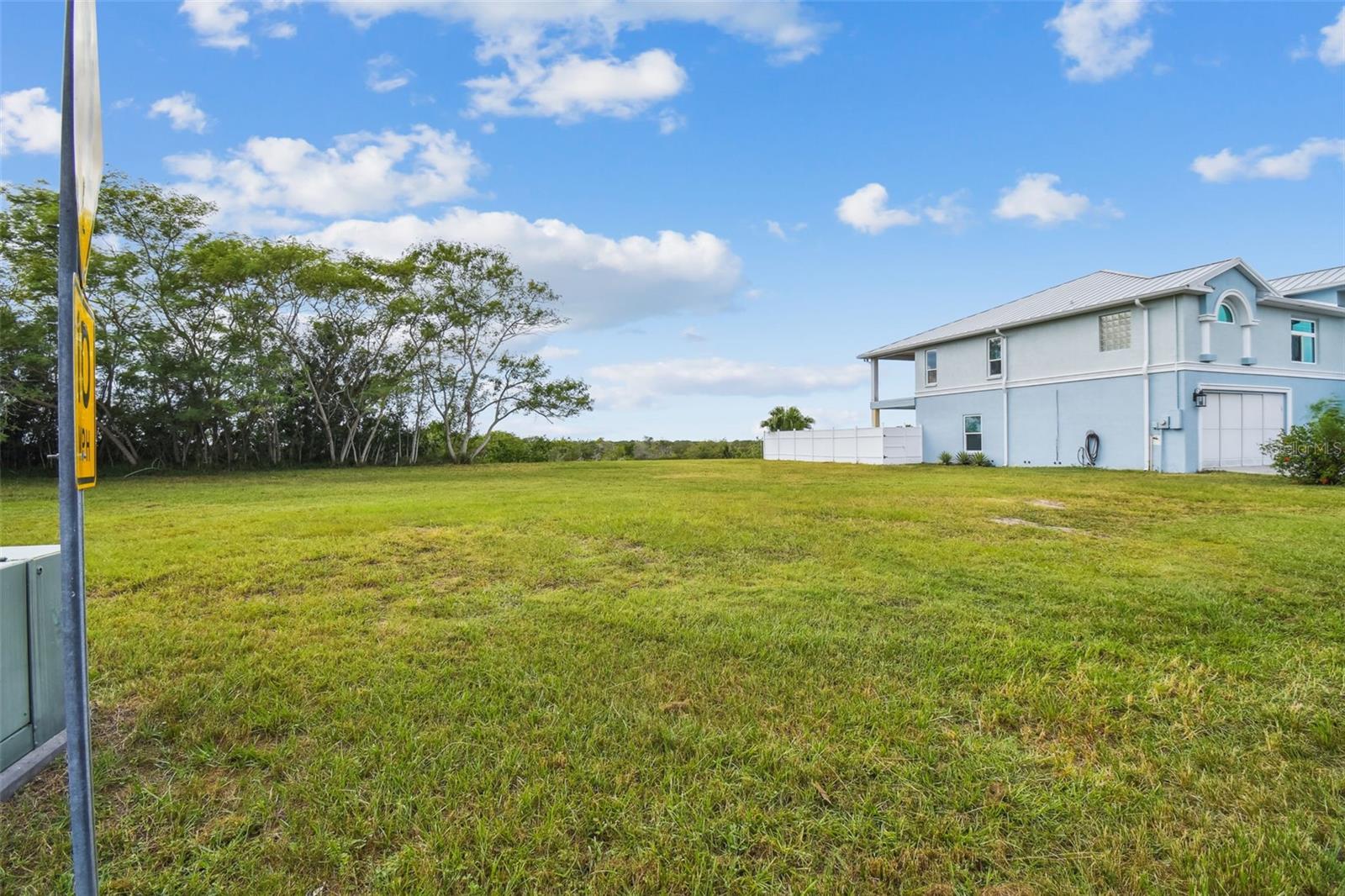 Southwind Dr Property Photo 4