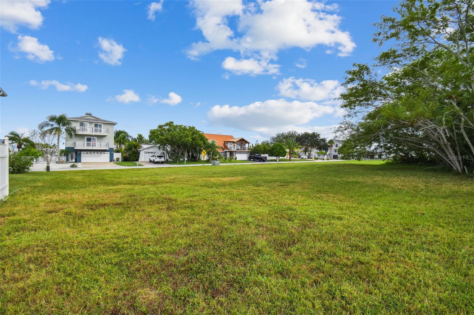 Southwind Dr Property Photo 8