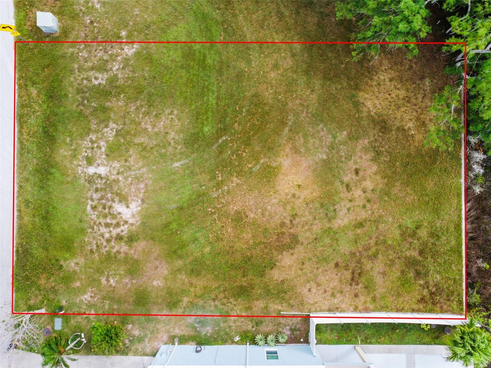 Southwind Dr Property Photo 22