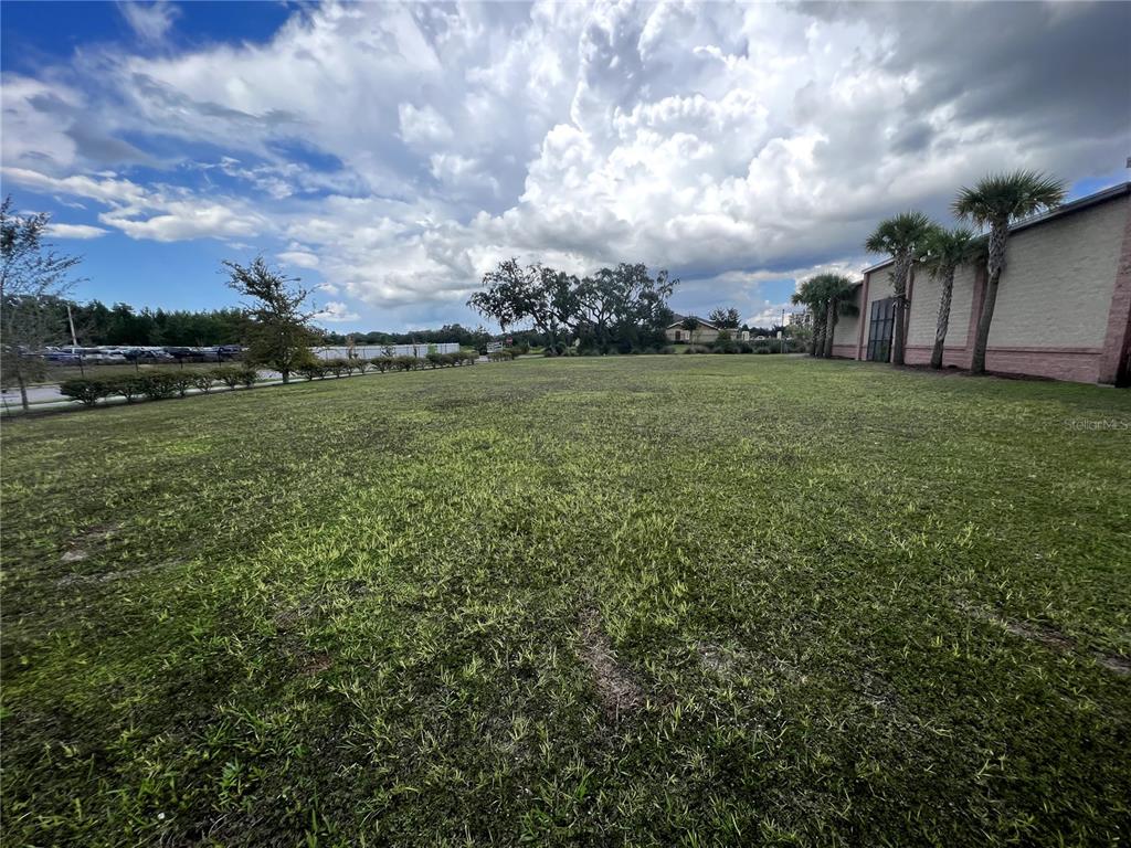 12249 Cortez Blvd Property Photo 2
