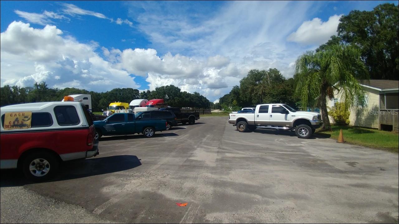 15040 S Us Highway 301 Property Photo 6