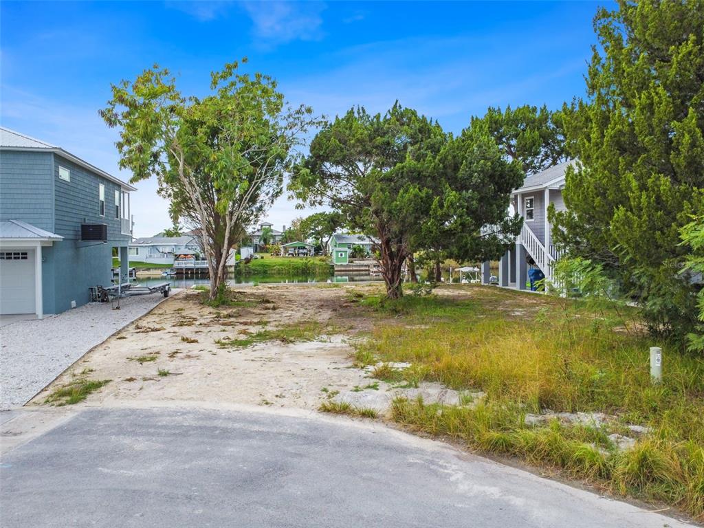 3171 Sea Grape Drive Property Photo 2