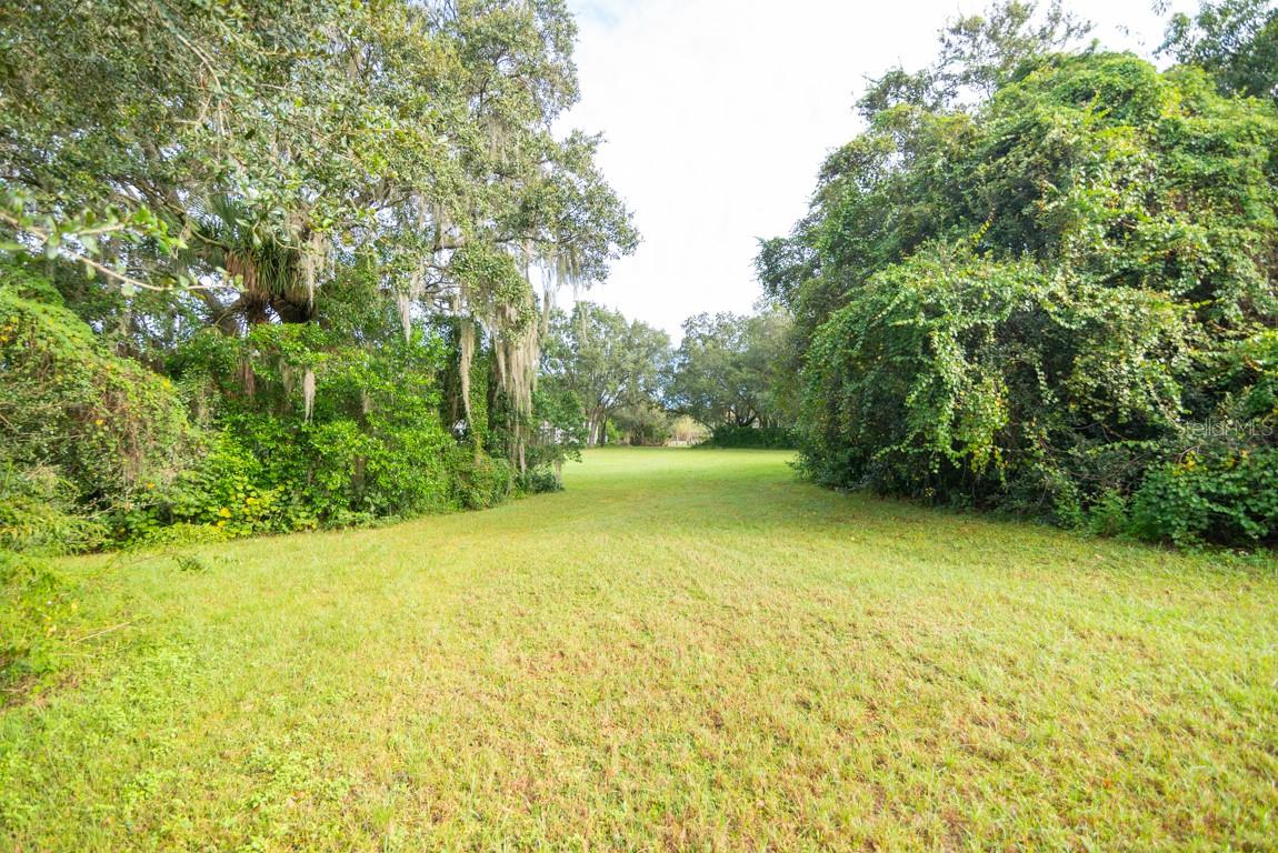 9358 Harney Rd Property Photo 5