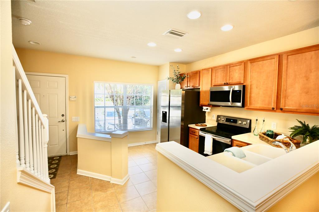 10330 Estero Bay Ln Property Photo 7