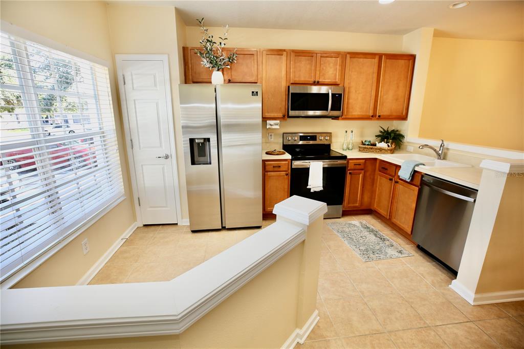 10330 Estero Bay Ln Property Photo 8