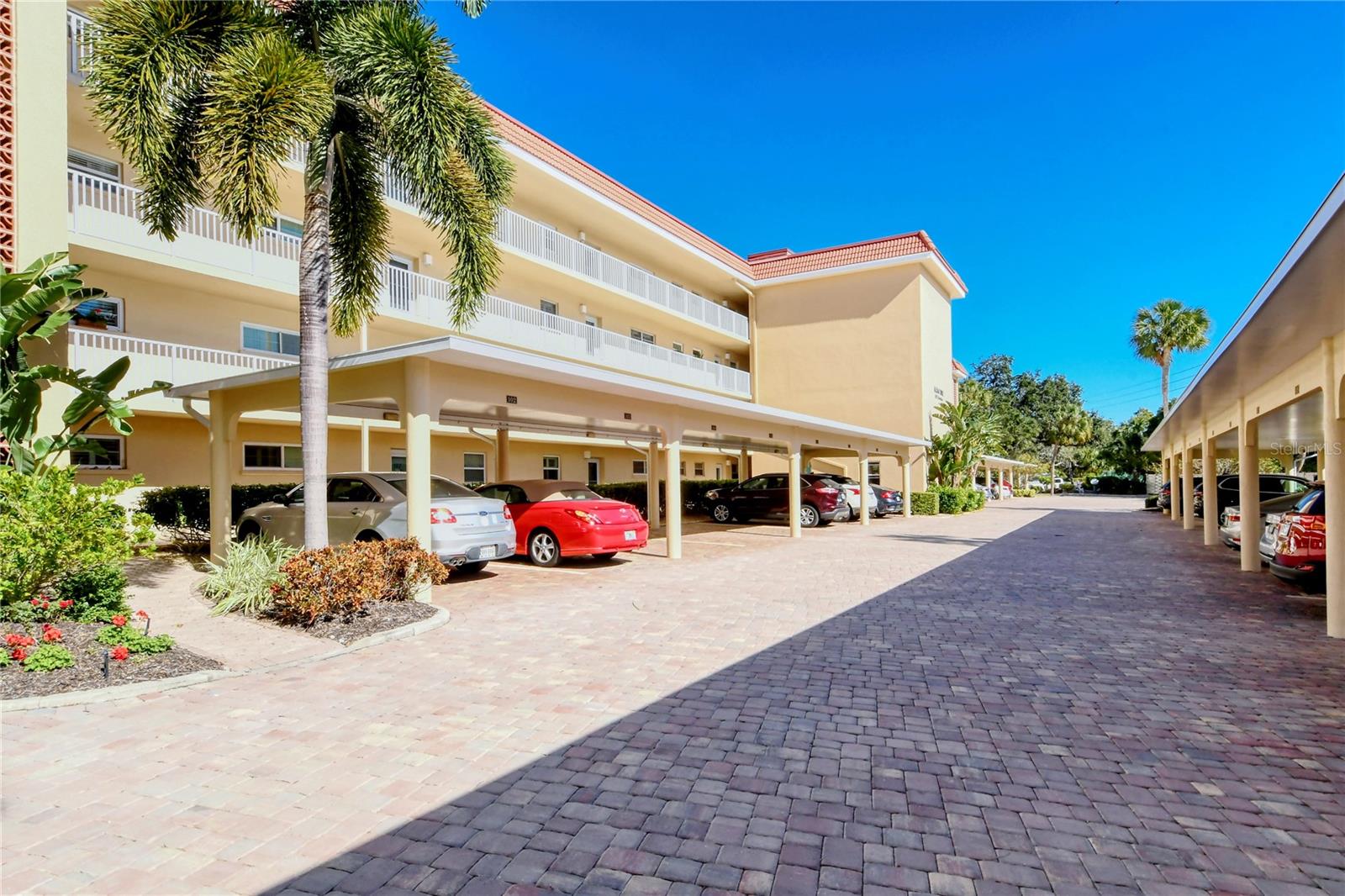 1257 S Portofino Dr #38alba Property Photo 2