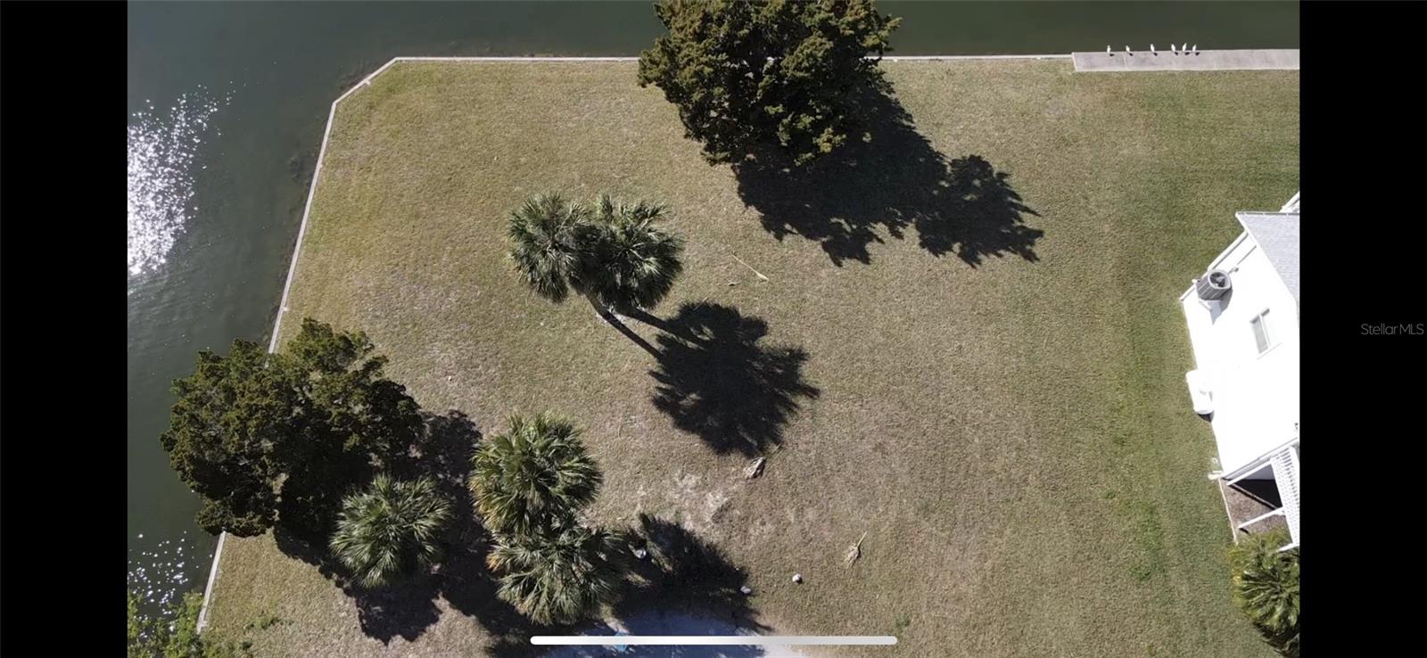13701 Raie Avenue Property Photo 5