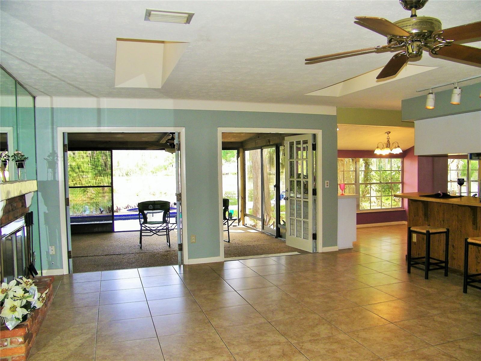 17017 Paula Lane Property Photo 10