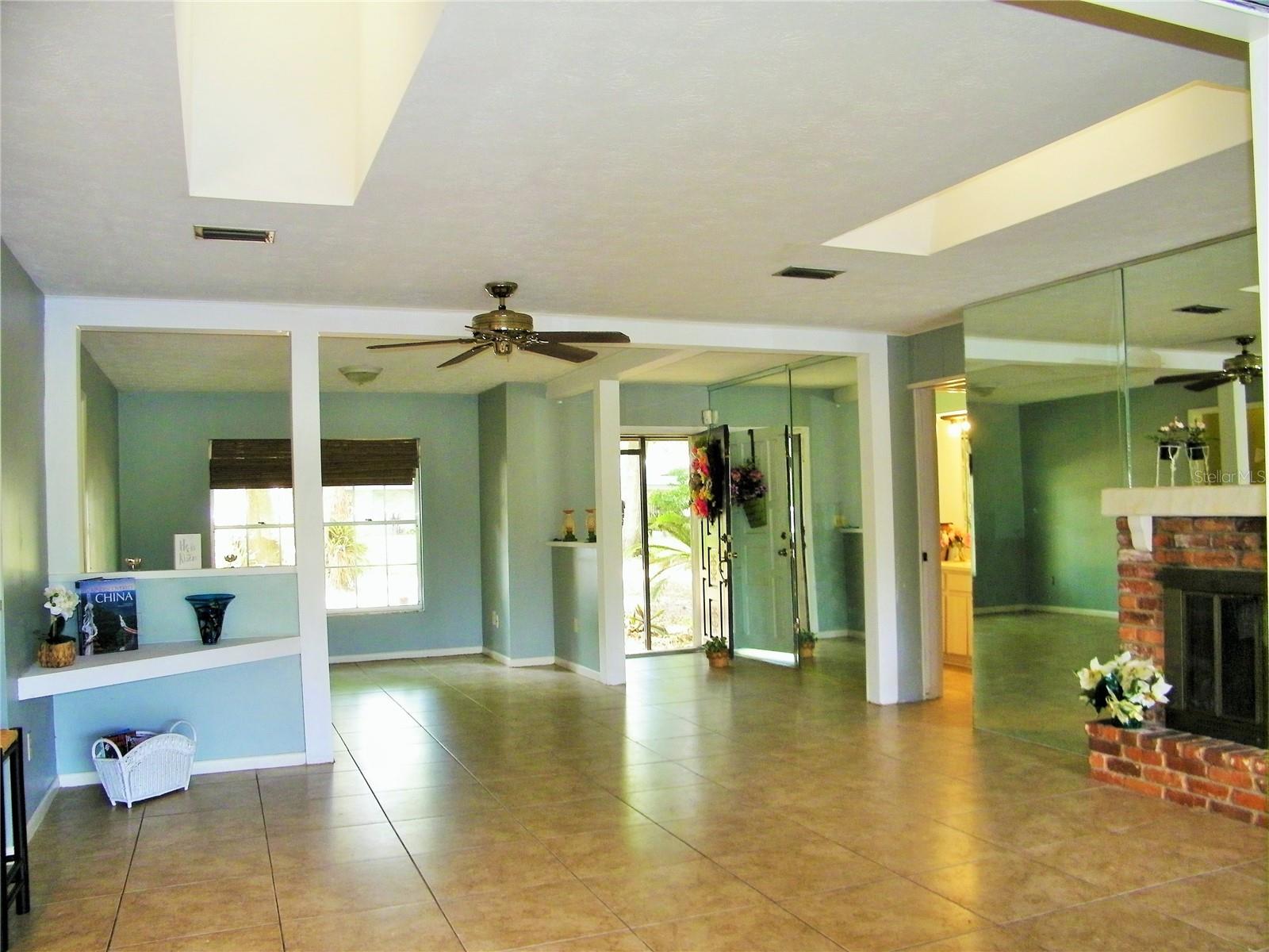 17017 Paula Lane Property Photo 13