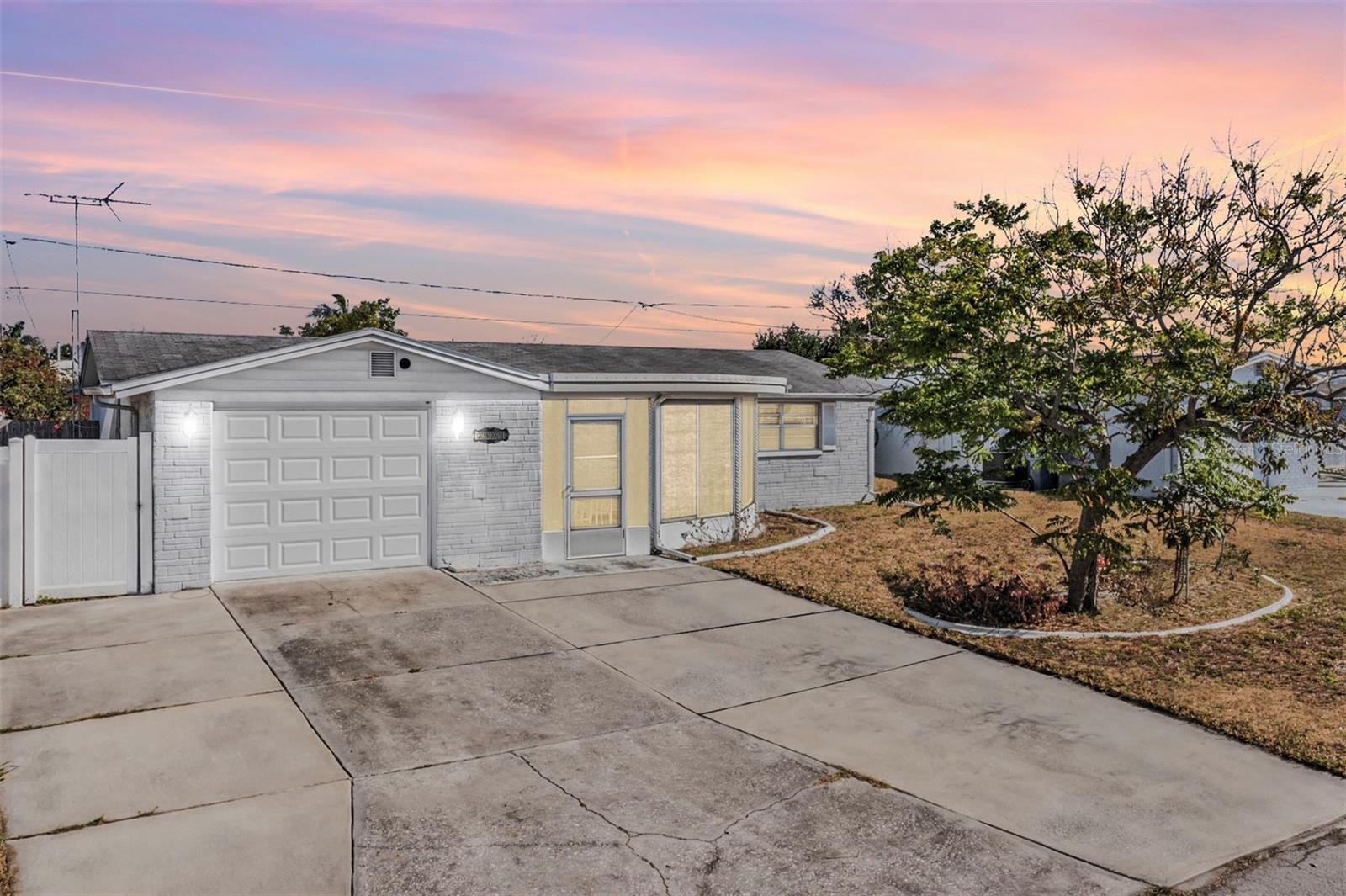3801 Carioca Road Property Photo 3