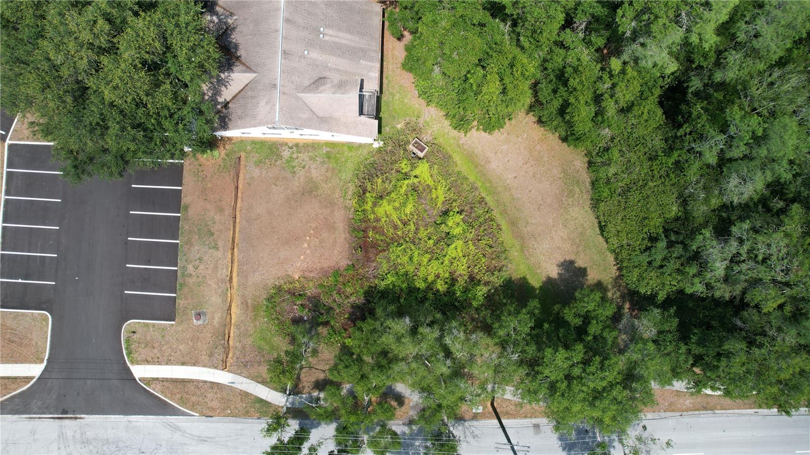 209 Crystal Grove Blvd Property Photo 9