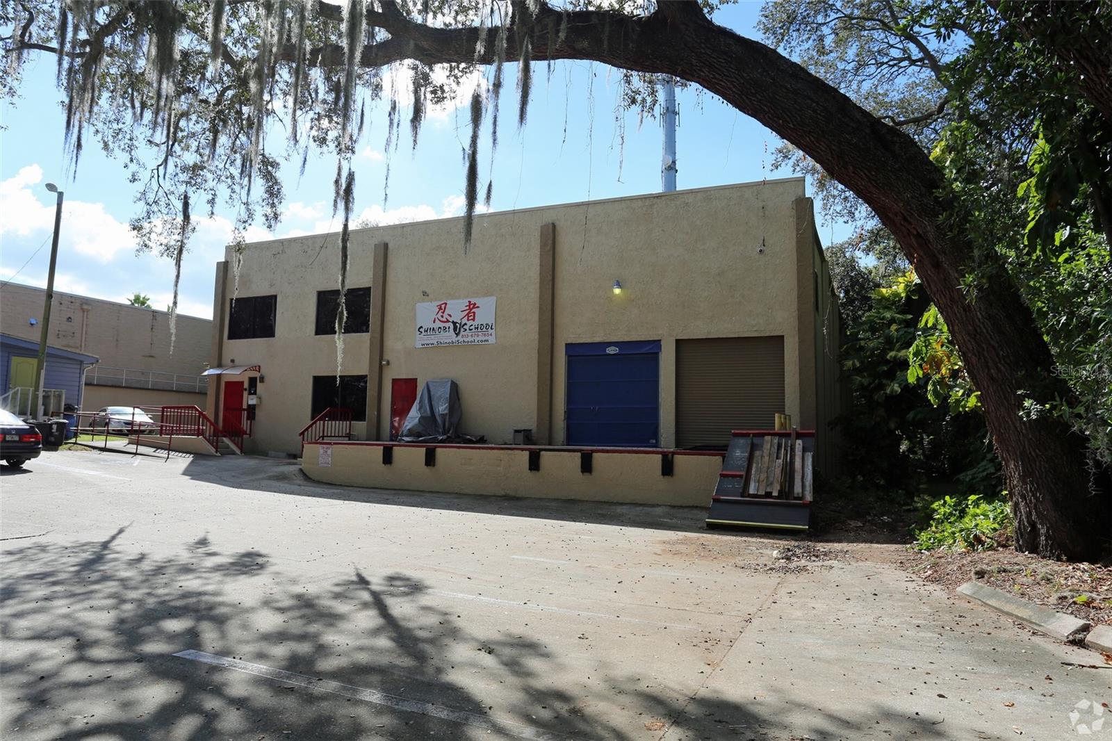11710 N 51st Street Property Photo