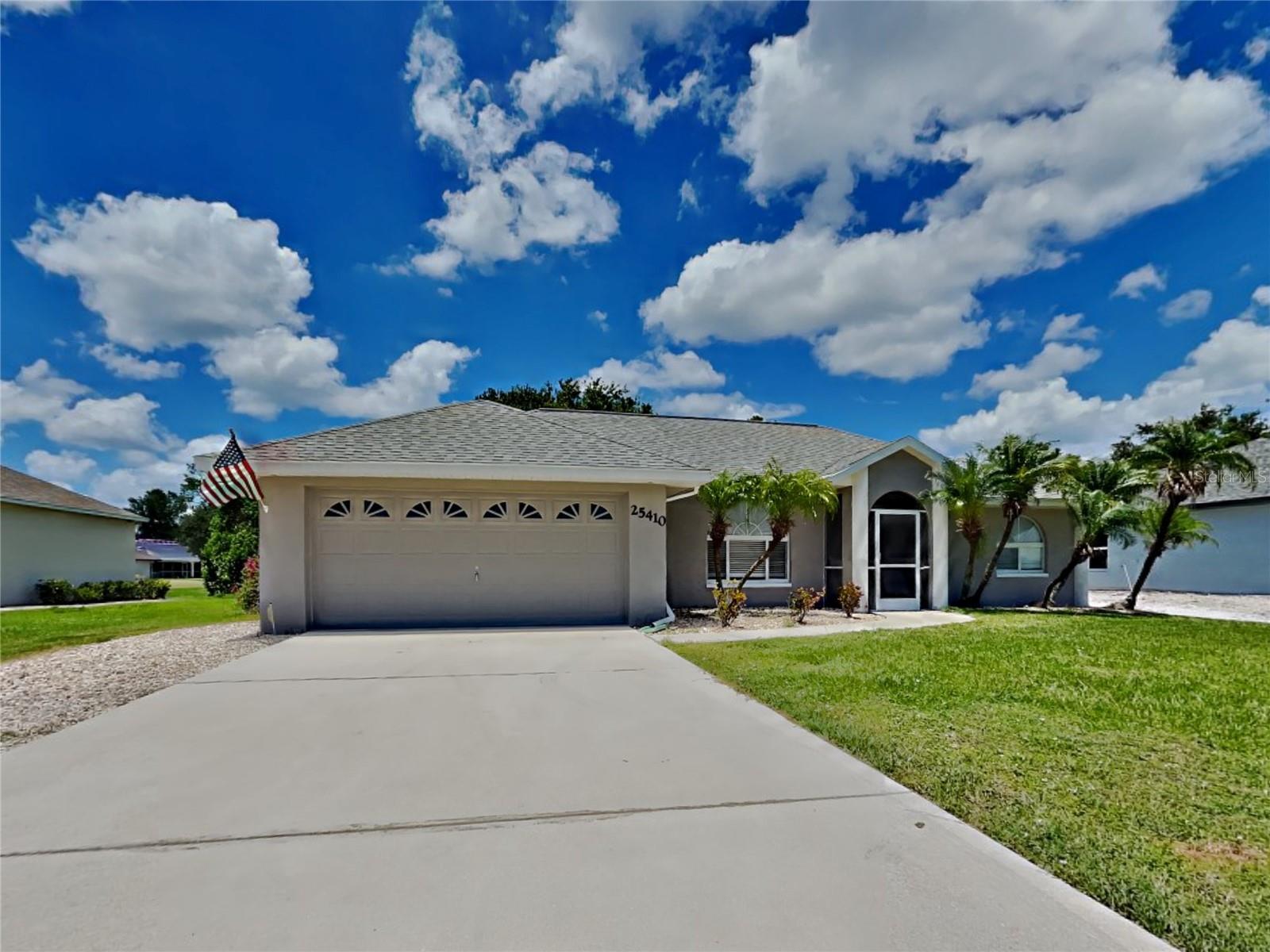 25410 Rancagua Drive Property Photo 1