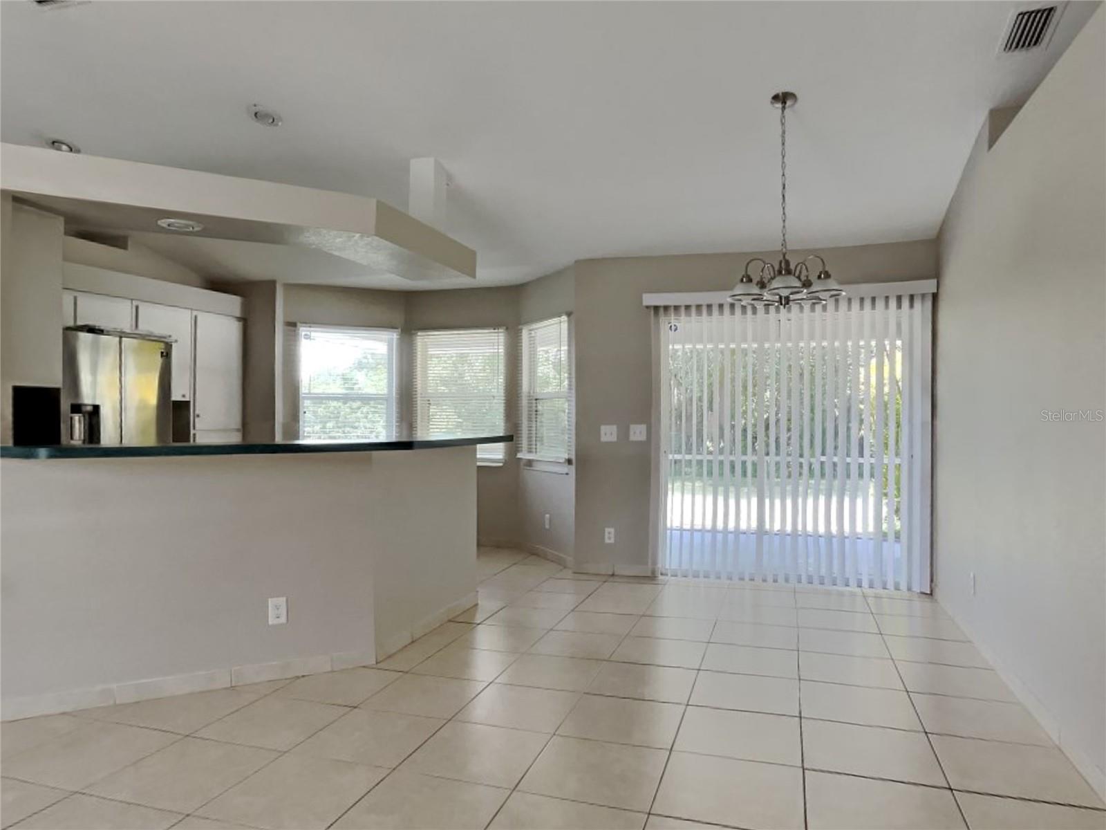 25410 Rancagua Drive Property Photo 4