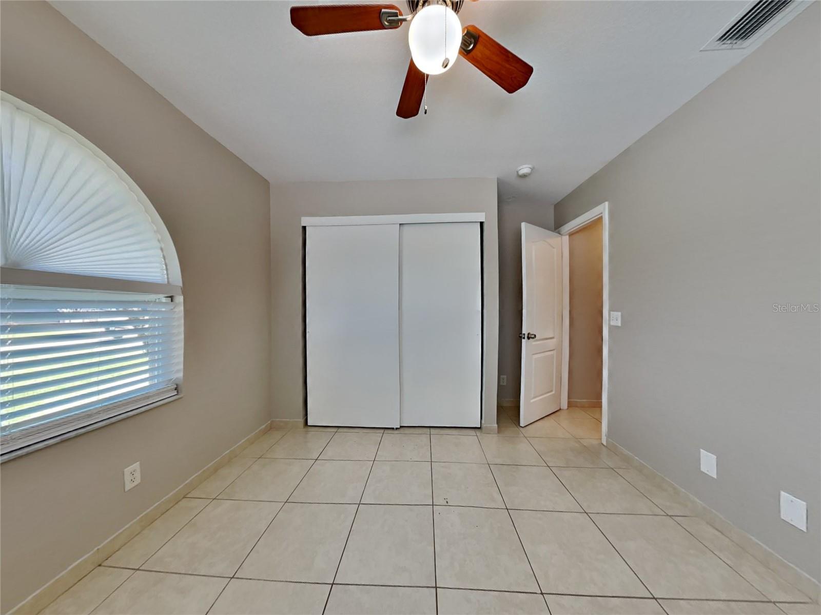 25410 Rancagua Drive Property Photo 12