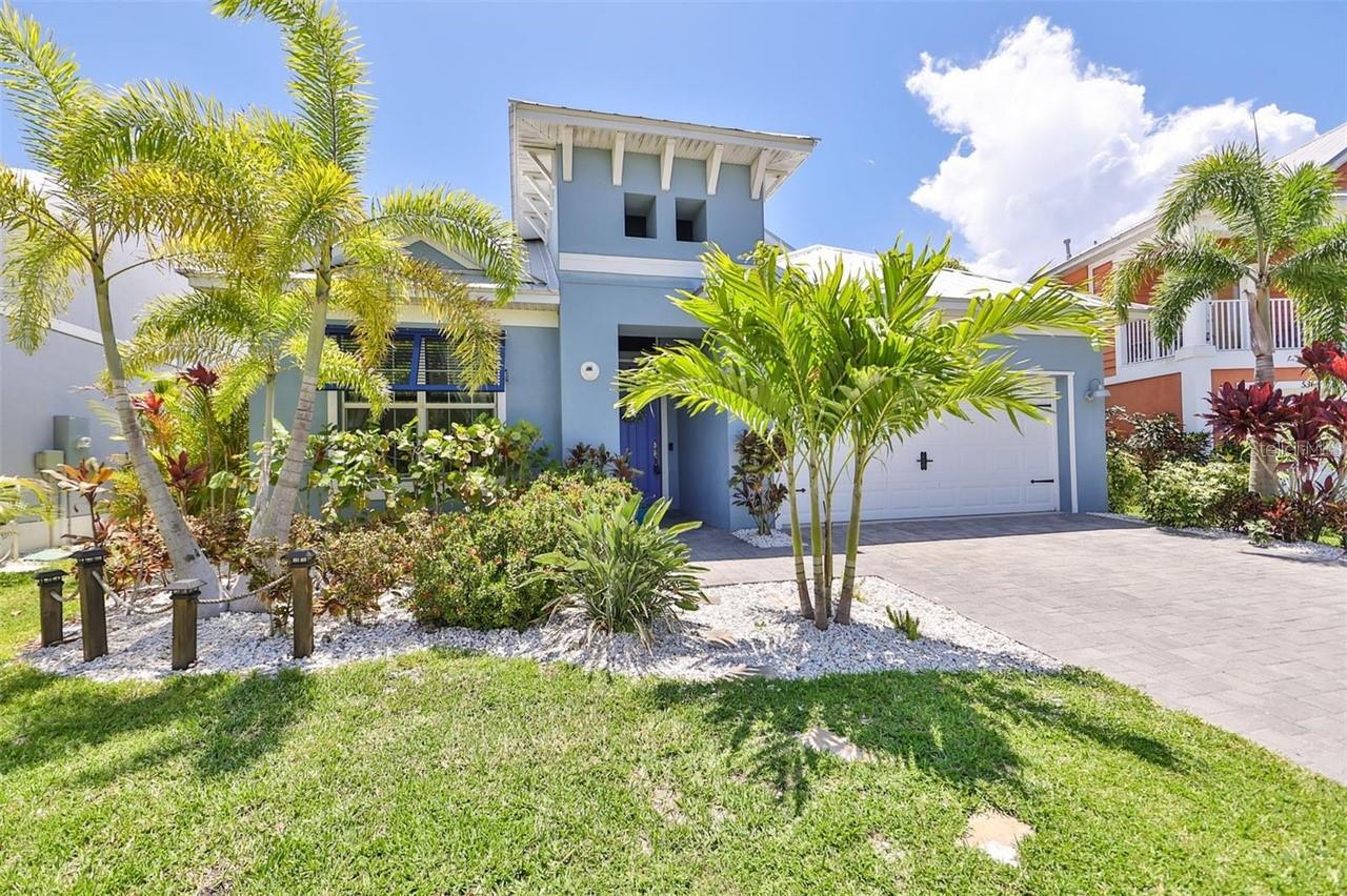 421 Bahama Grande Blvd Property Photo 5