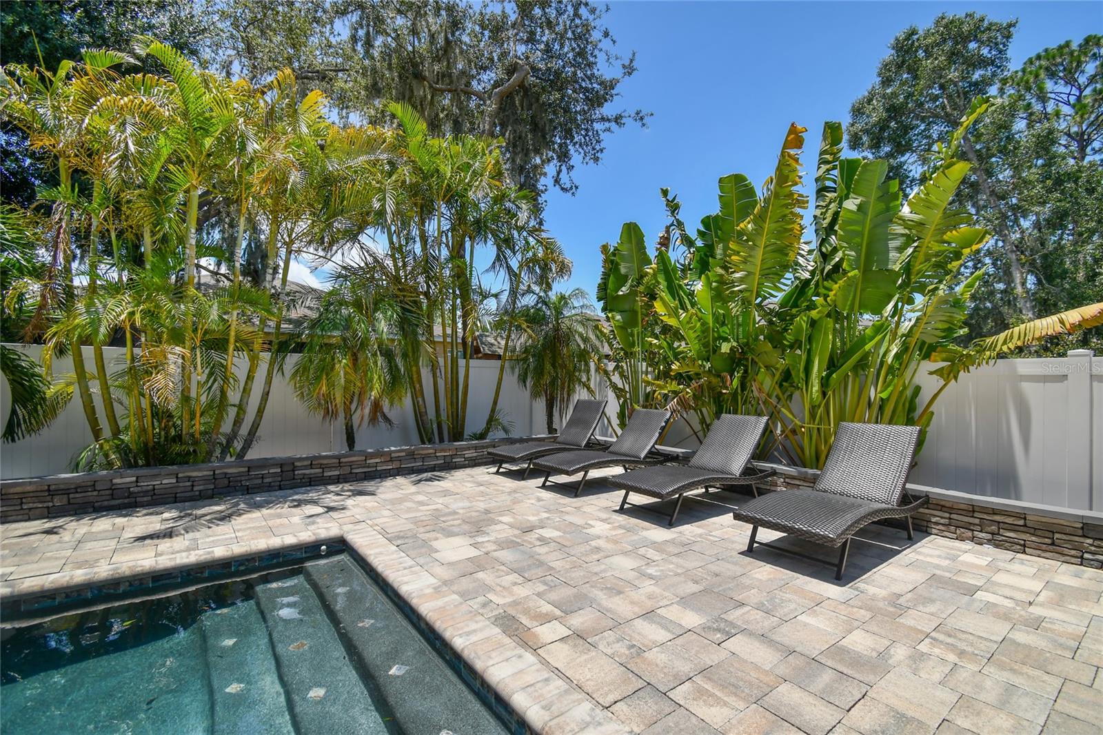10413 Hampton Meadow Way Property Photo 11