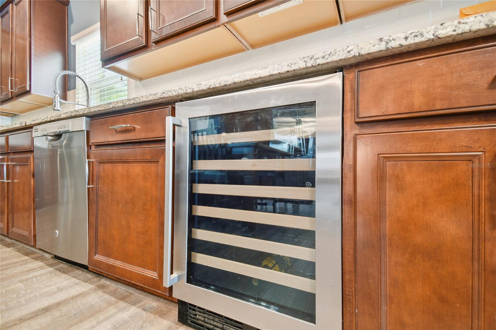 10413 Hampton Meadow Way Property Photo 19