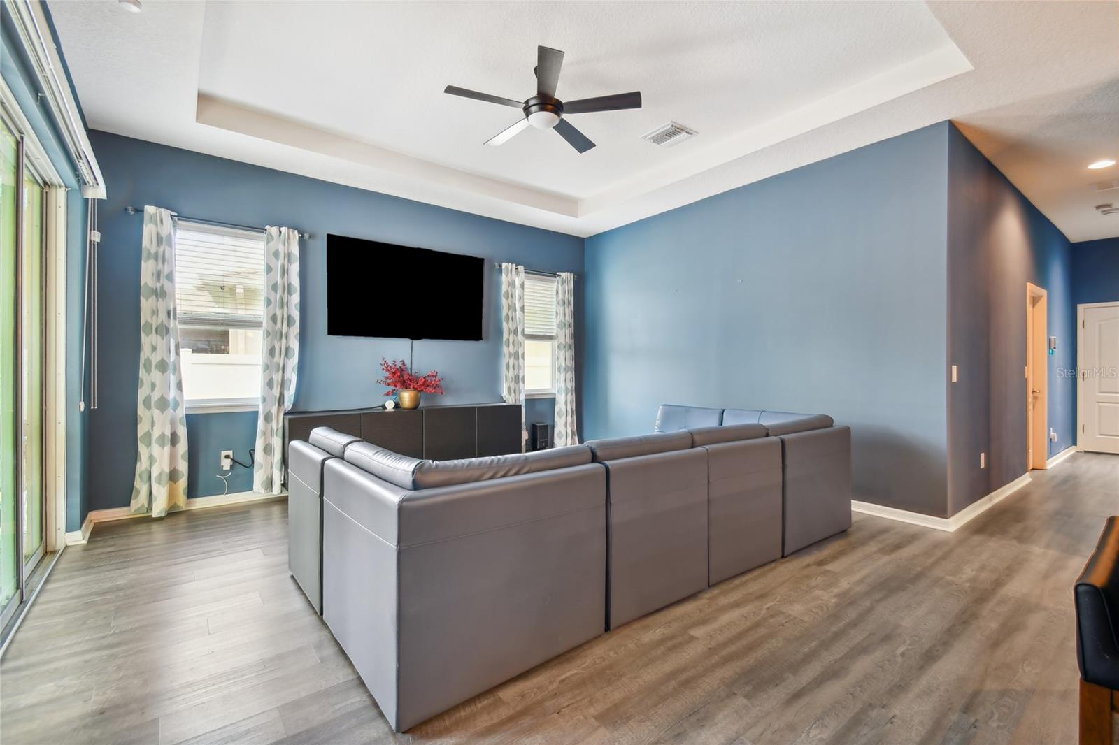 10413 Hampton Meadow Way Property Photo 21