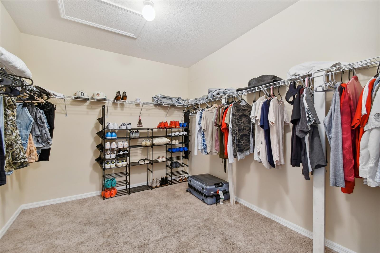 10413 Hampton Meadow Way Property Photo 40