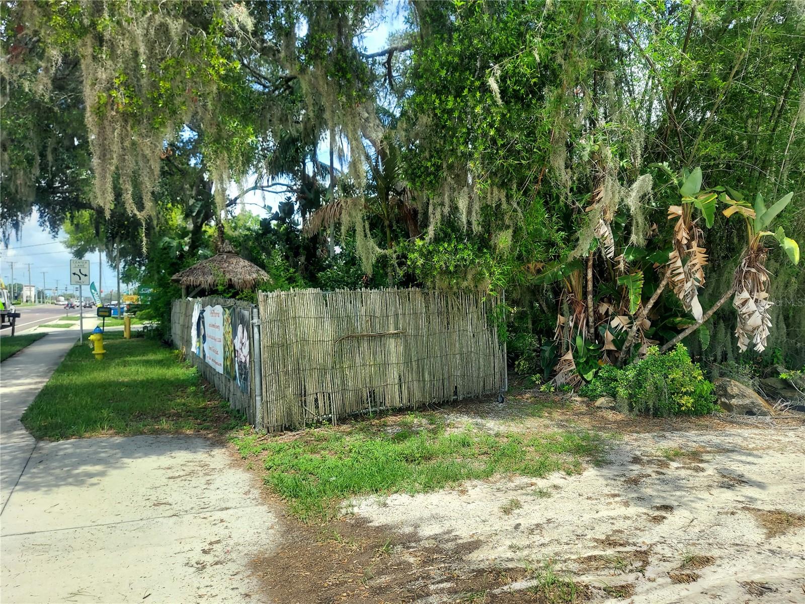 453 W Dr Martin Luther King Jr Blvd Property Photo 16