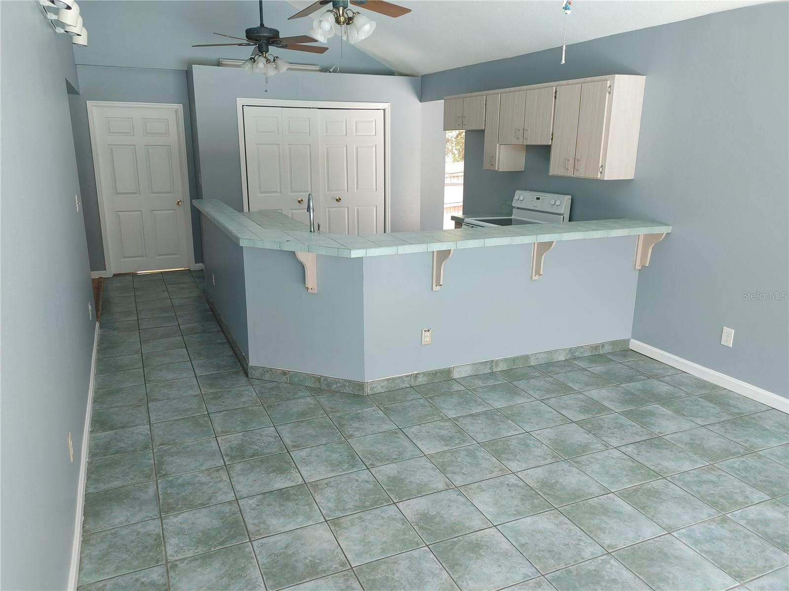 38642 10th Avenue Property Photo 12