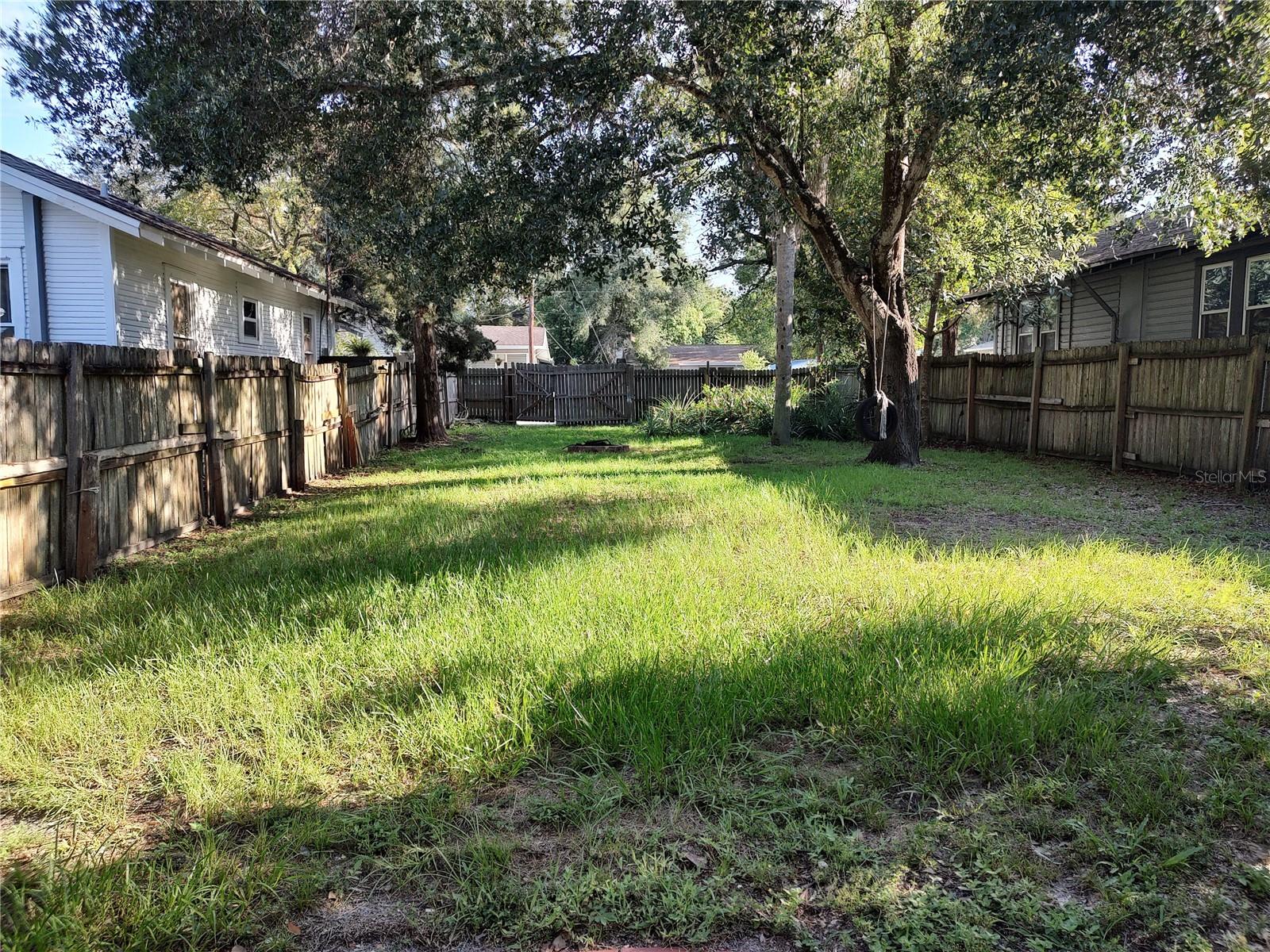 115 W Allison Court Property Photo 18