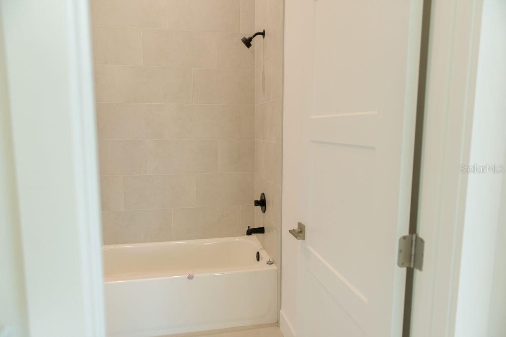 3850 Pompano Dr Se #1 Property Photo 25