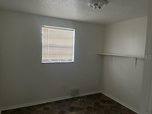 8517 N Temple Avenue Property Photo 9