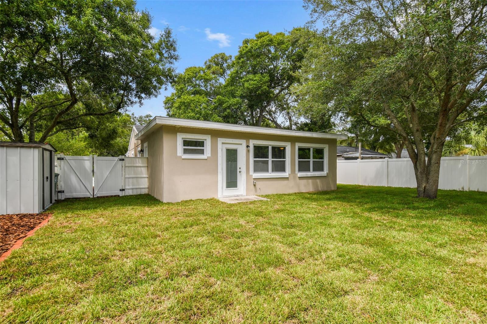 4714 W Bay View Avenue Property Photo 27