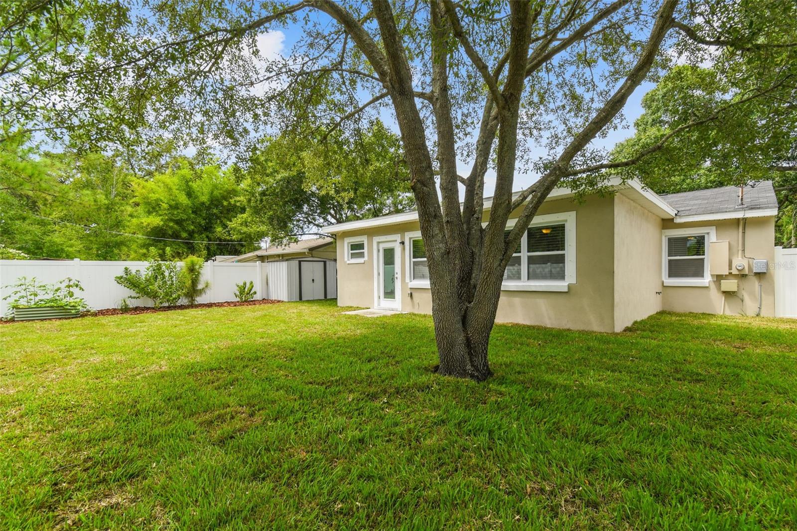 4714 W Bay View Avenue Property Photo 28