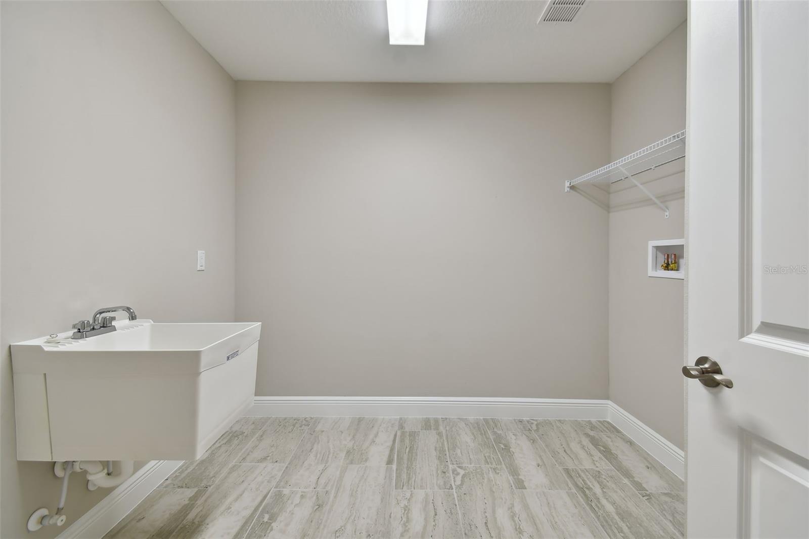 3767 Dragonfly Trl Property Photo 20
