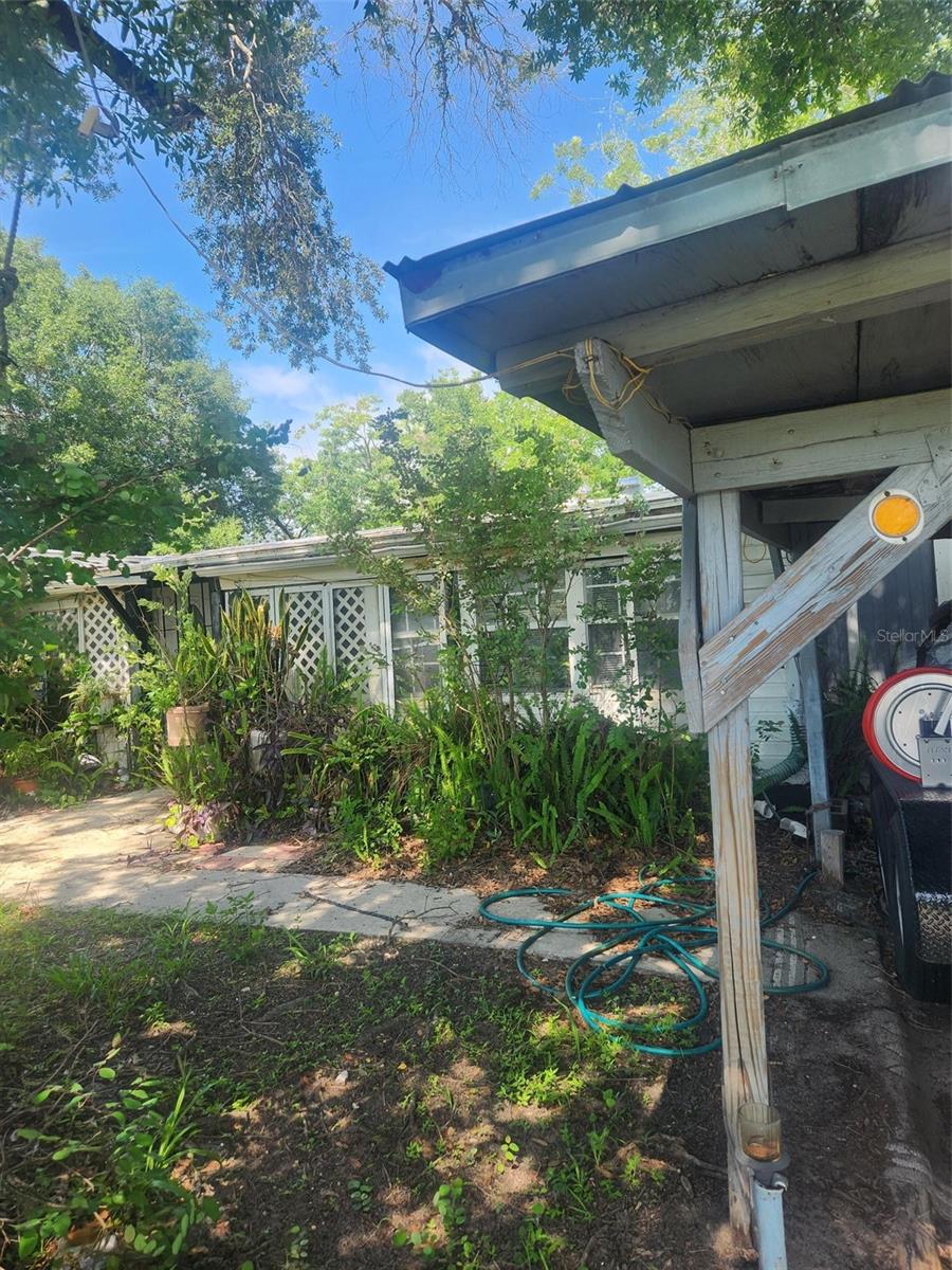 5904 S 81st Street Property Photo