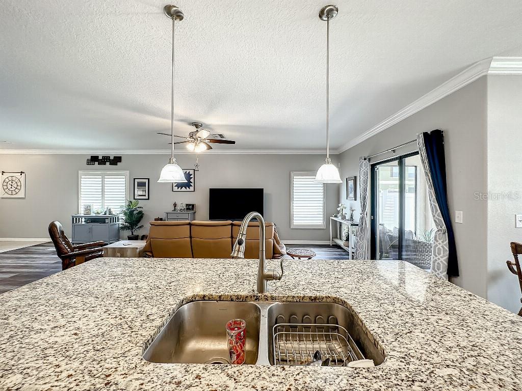 1112 Ballard Green Place Property Photo 12