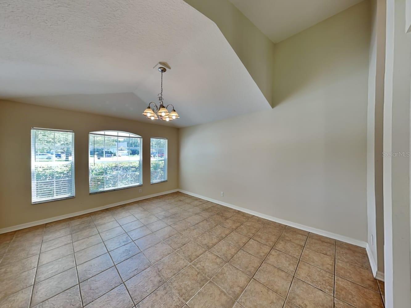 6923 34th Avenue E Property Photo 3