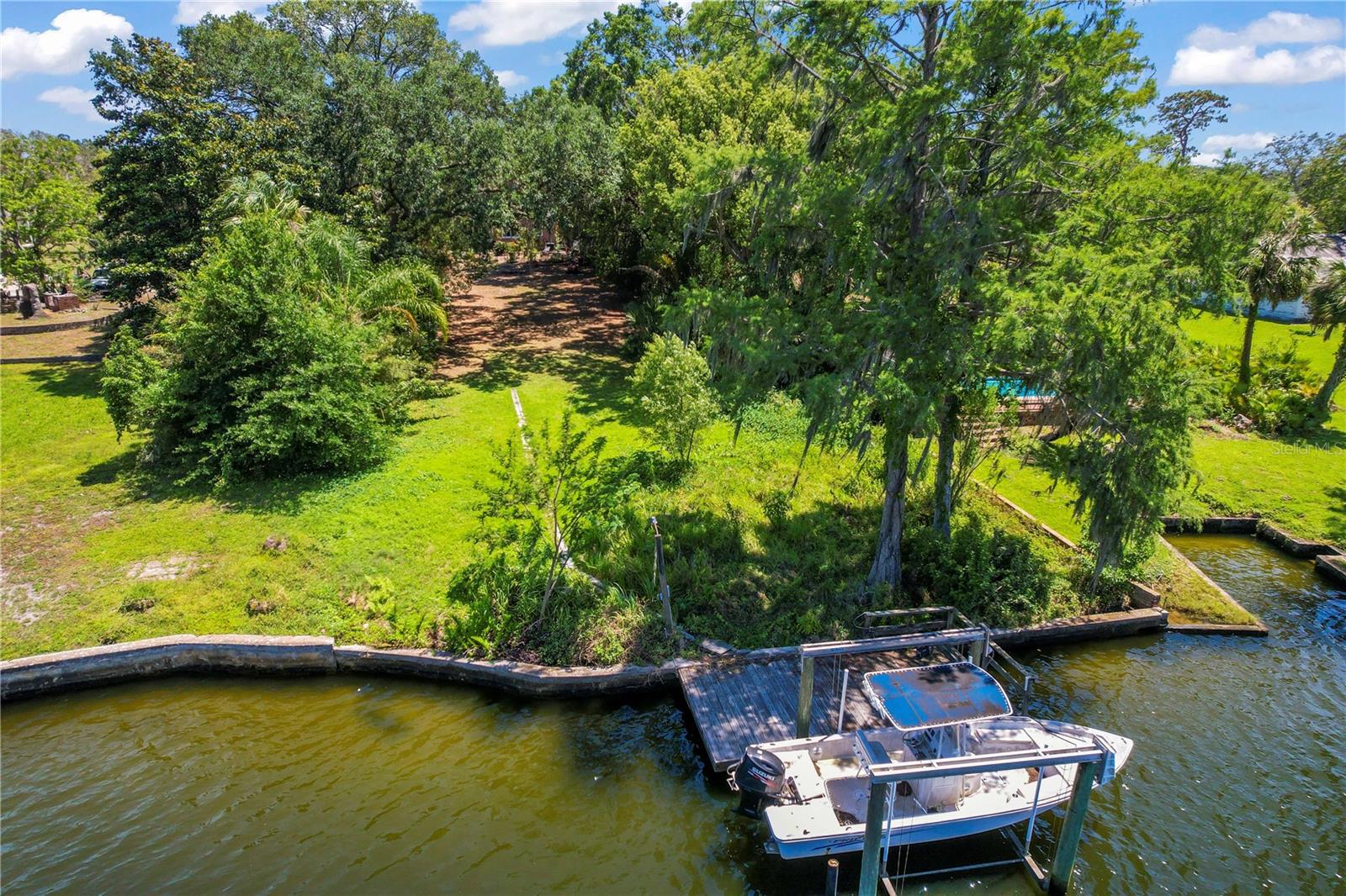 6022 River Terrace Property Photo 4