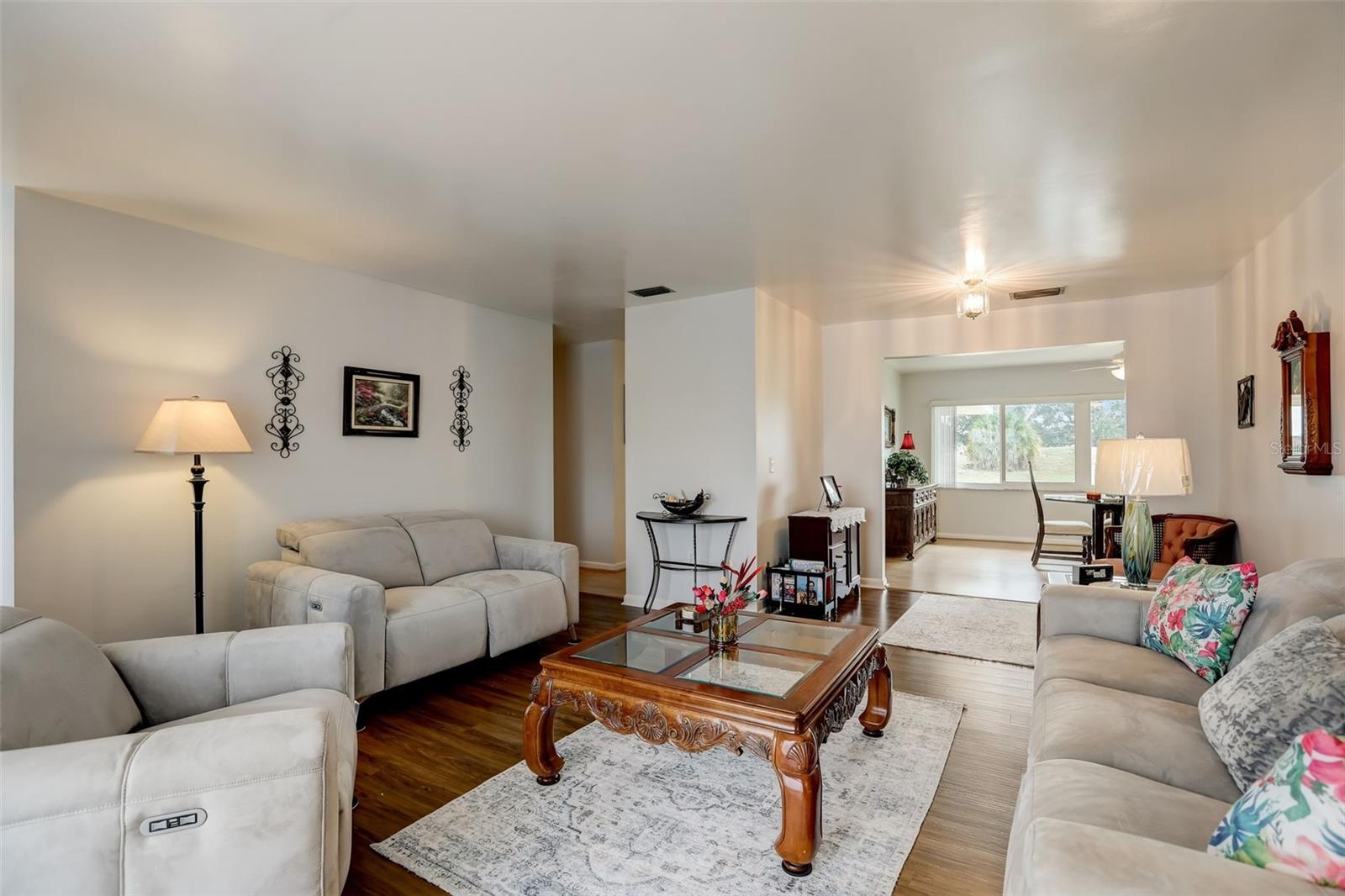 603 Fox Hills Drive Property Photo 10