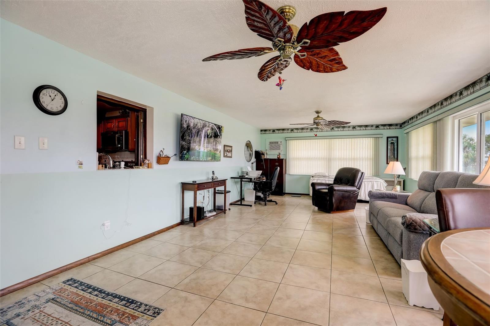 603 Fox Hills Drive Property Photo 21