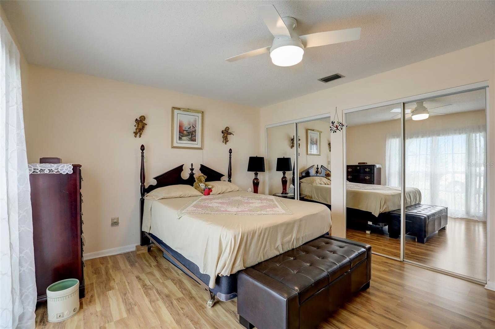 603 Fox Hills Drive Property Photo 30