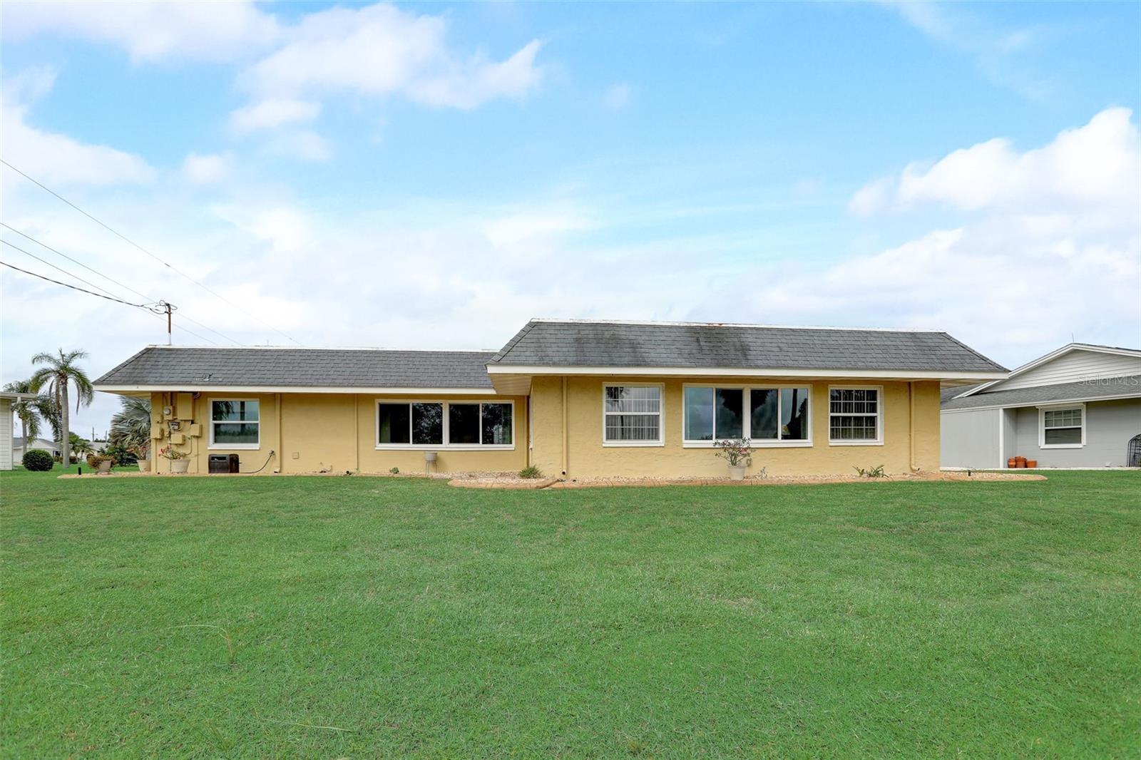 603 Fox Hills Drive Property Photo 34