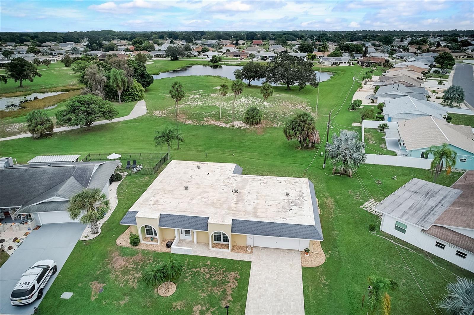 603 Fox Hills Drive Property Photo 38