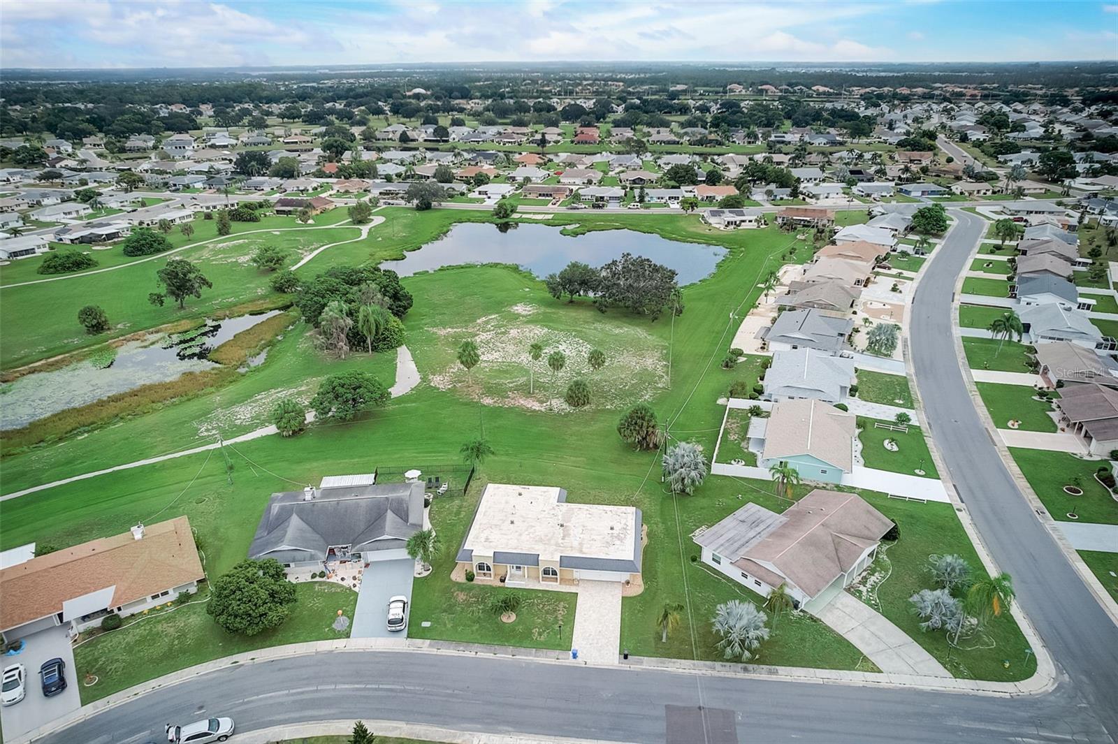 603 Fox Hills Drive Property Photo 41