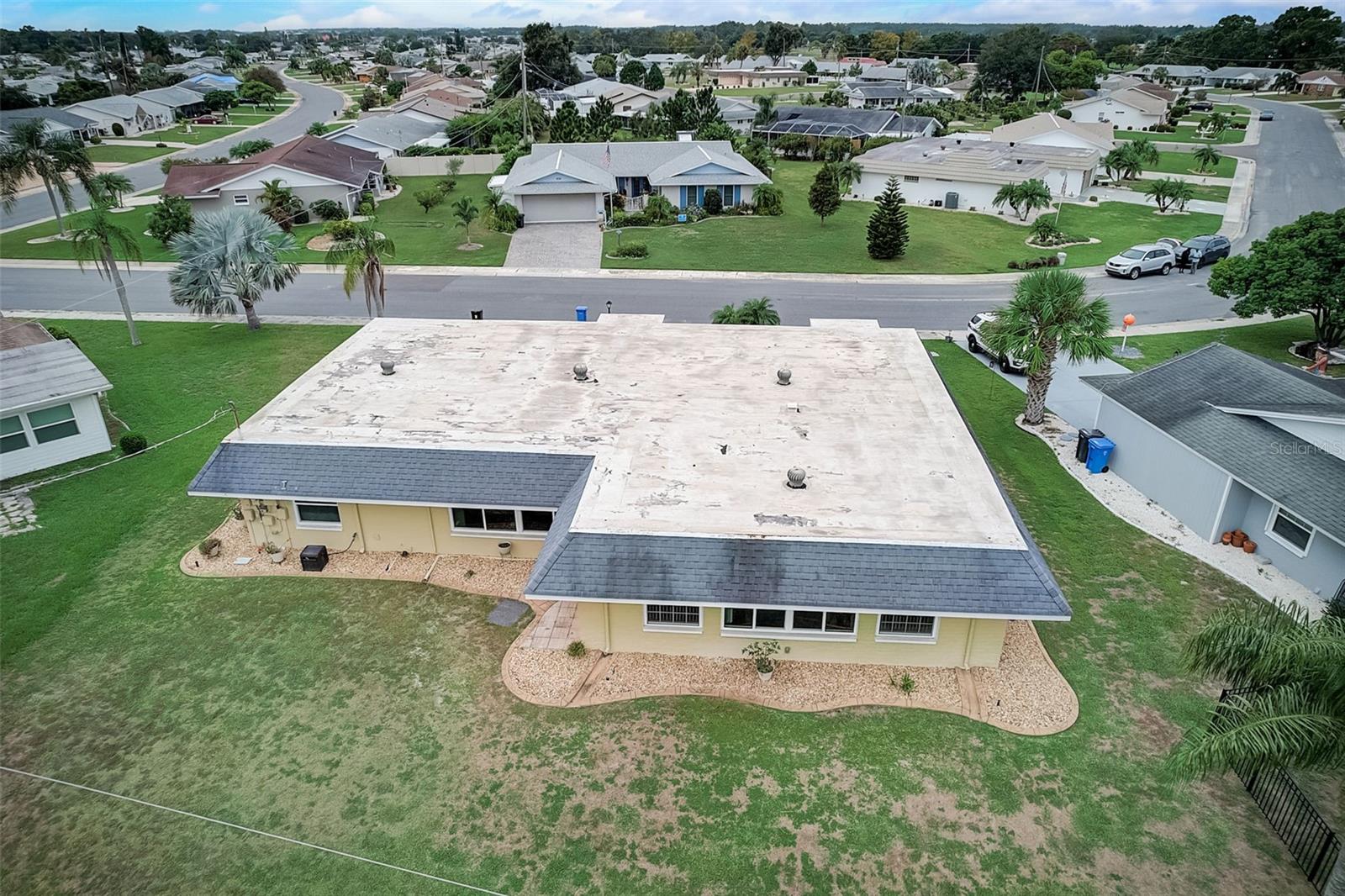 603 Fox Hills Drive Property Photo 43