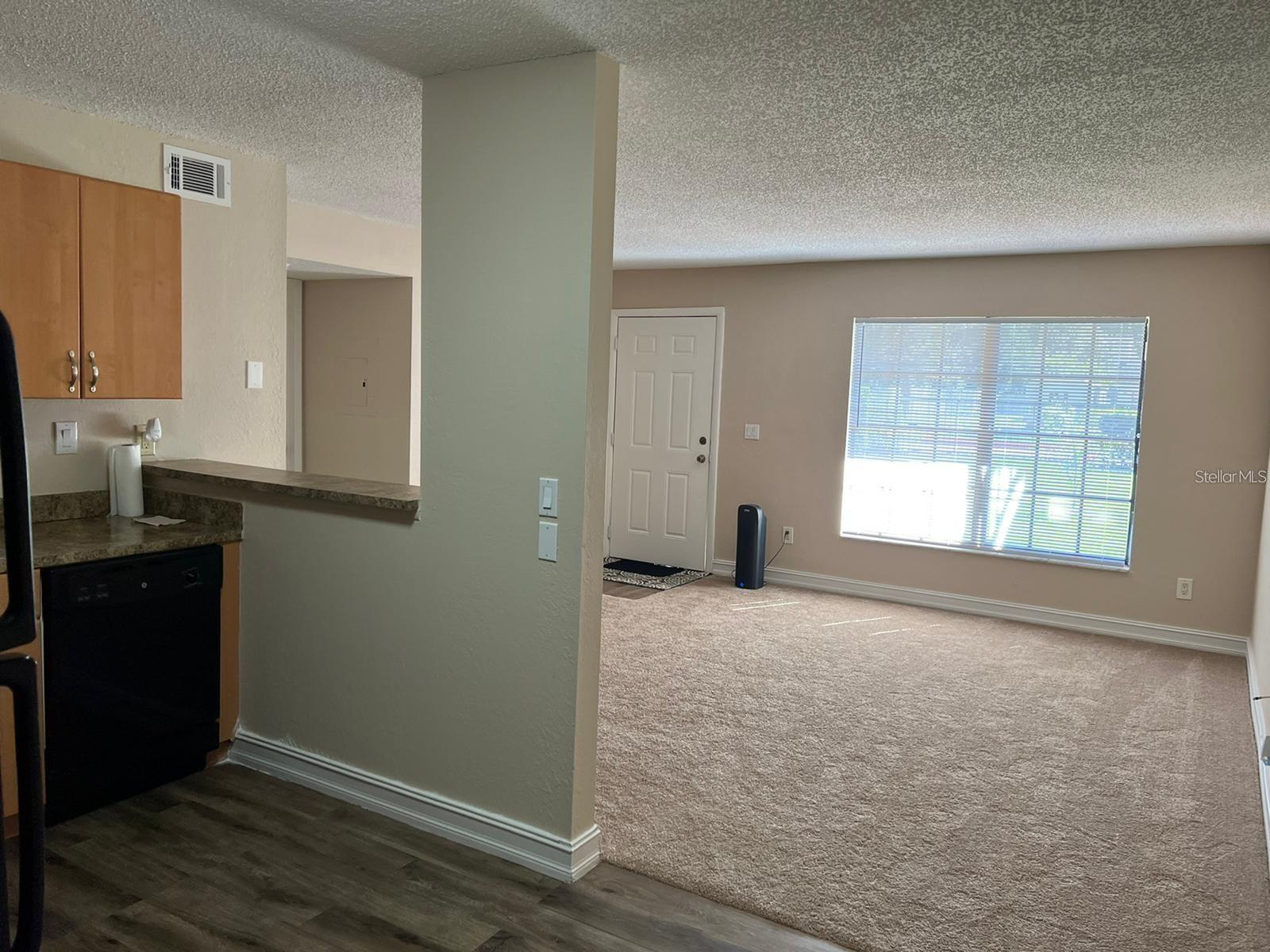 21027 Voyager Boulevard #3 Property Photo 5