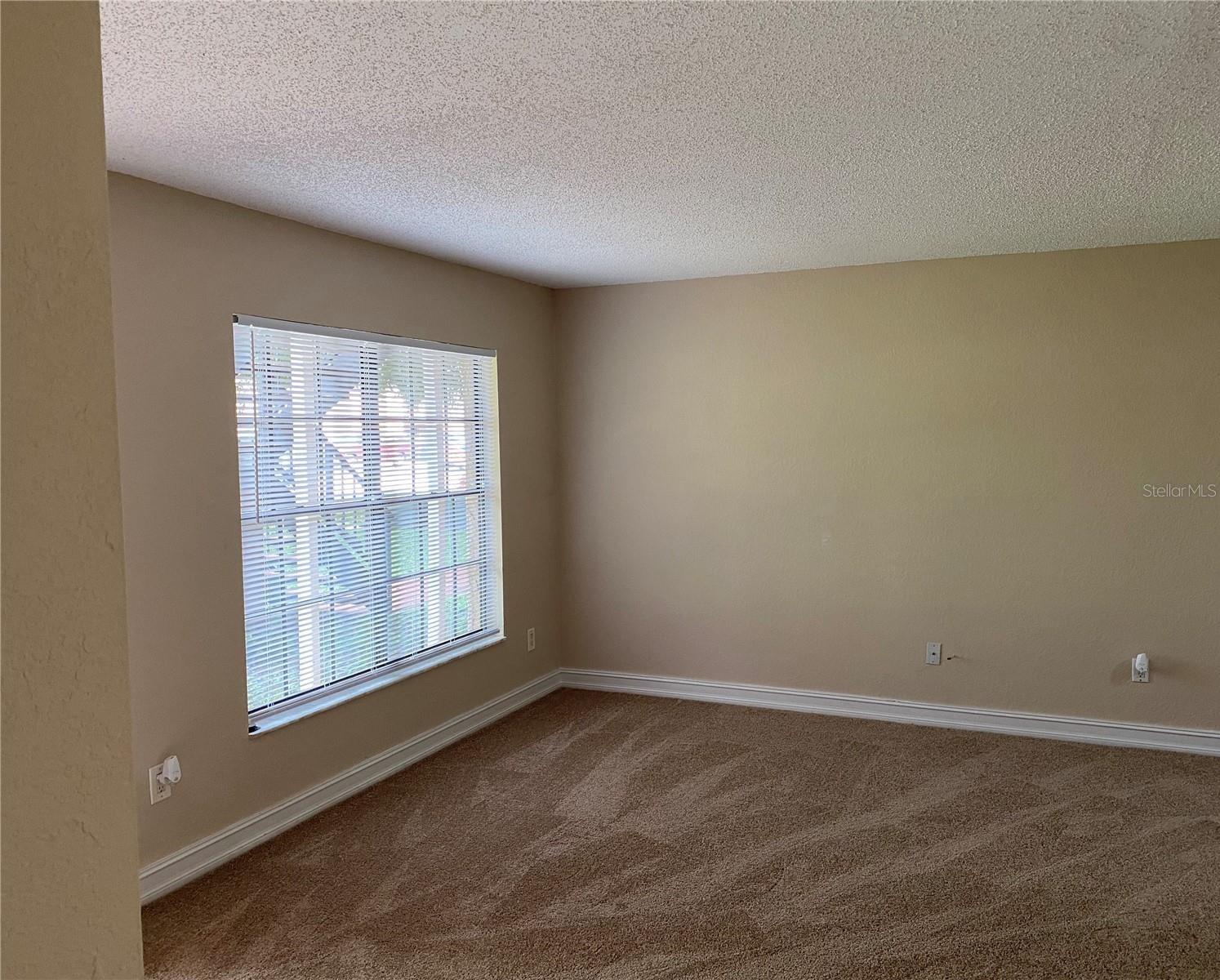 21027 Voyager Boulevard #3 Property Photo 9