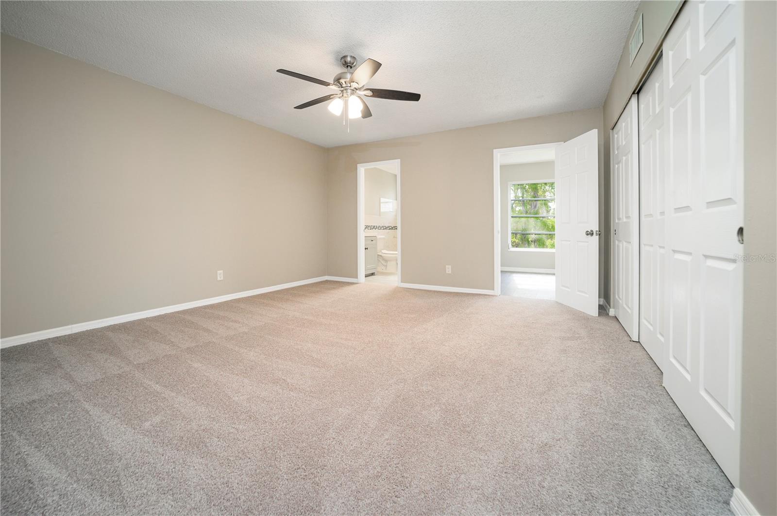 2431 Franciscan Dr #49 Property Photo 18