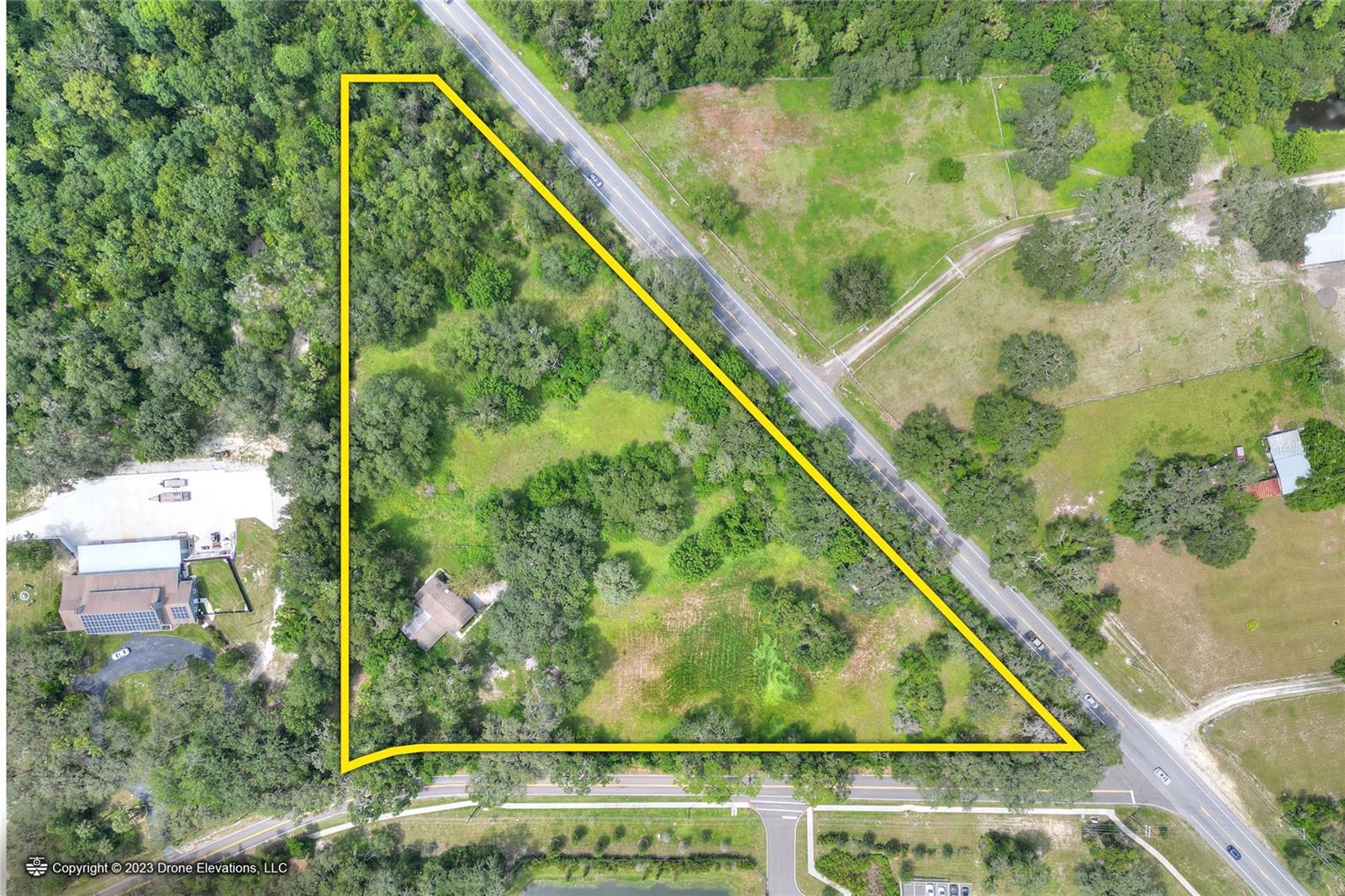 5226 Lithia Springs Rd Property Photo 6
