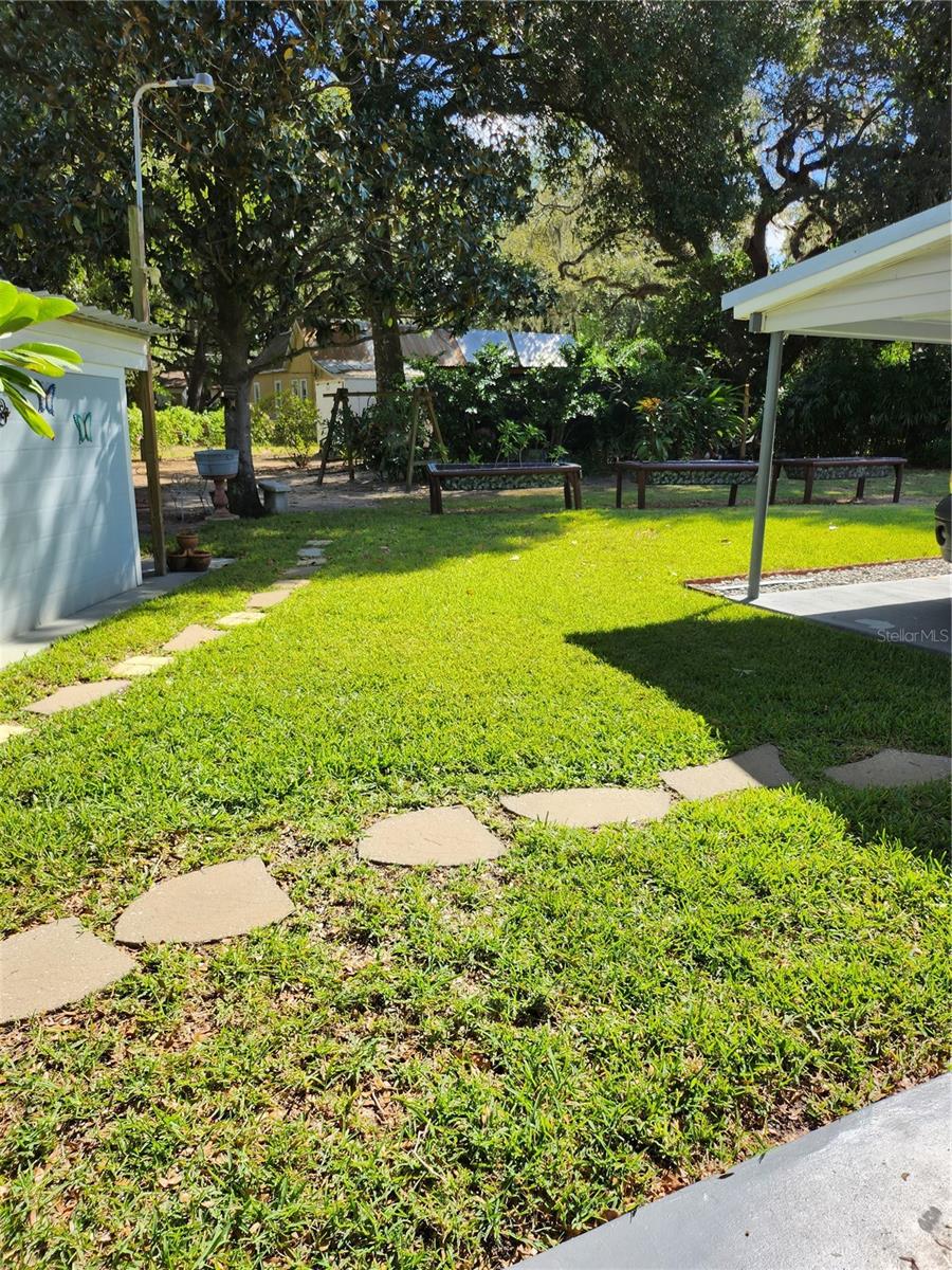 411 Bryan Rd Property Photo 7