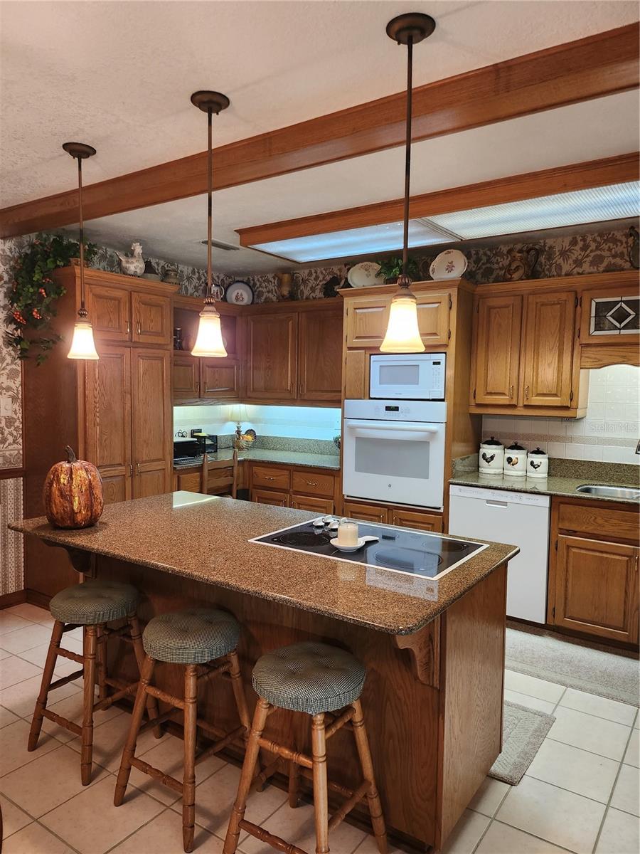 411 Bryan Rd Property Photo 15