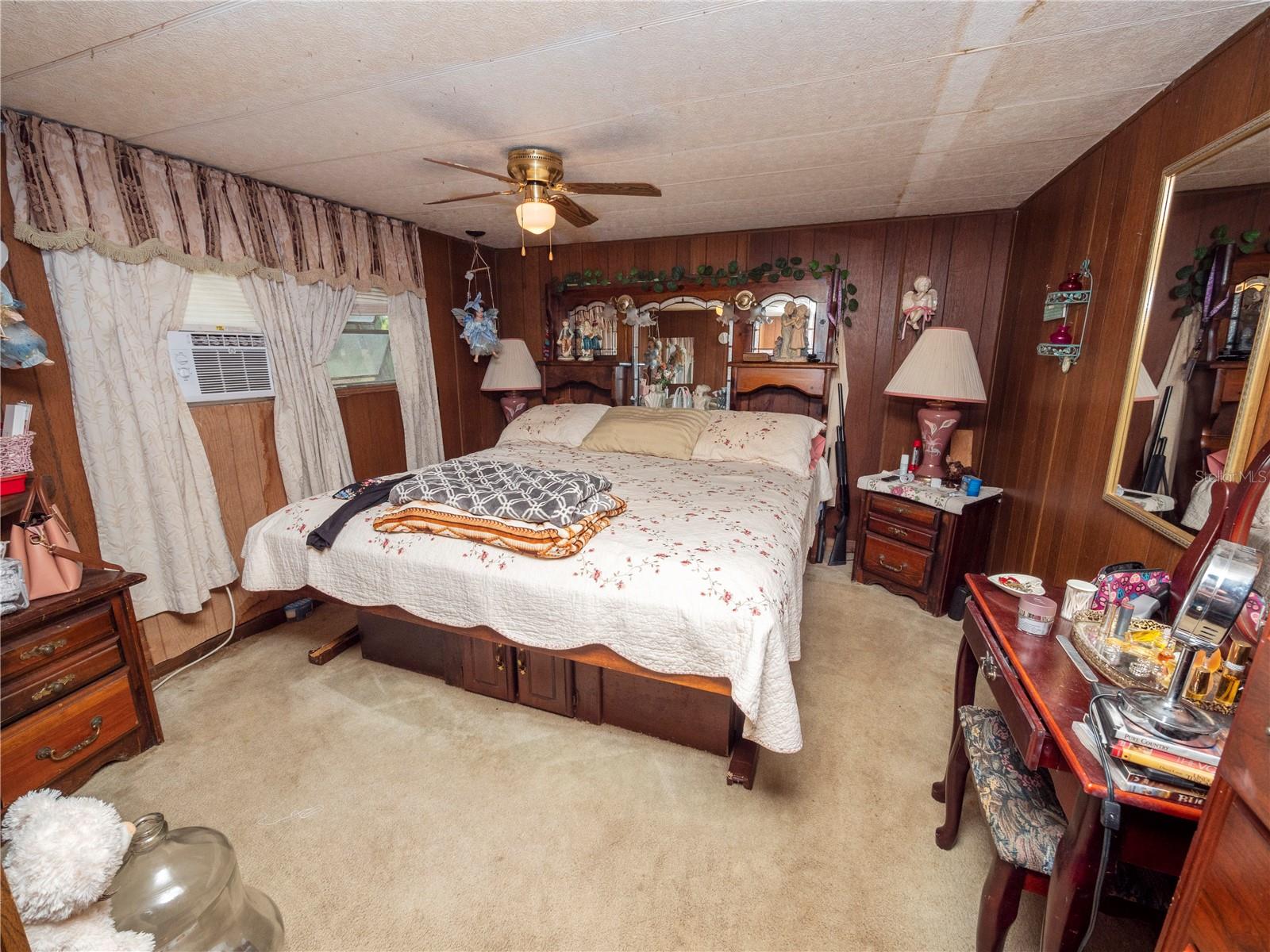 6106 Pine Ave Nw Property Photo 12